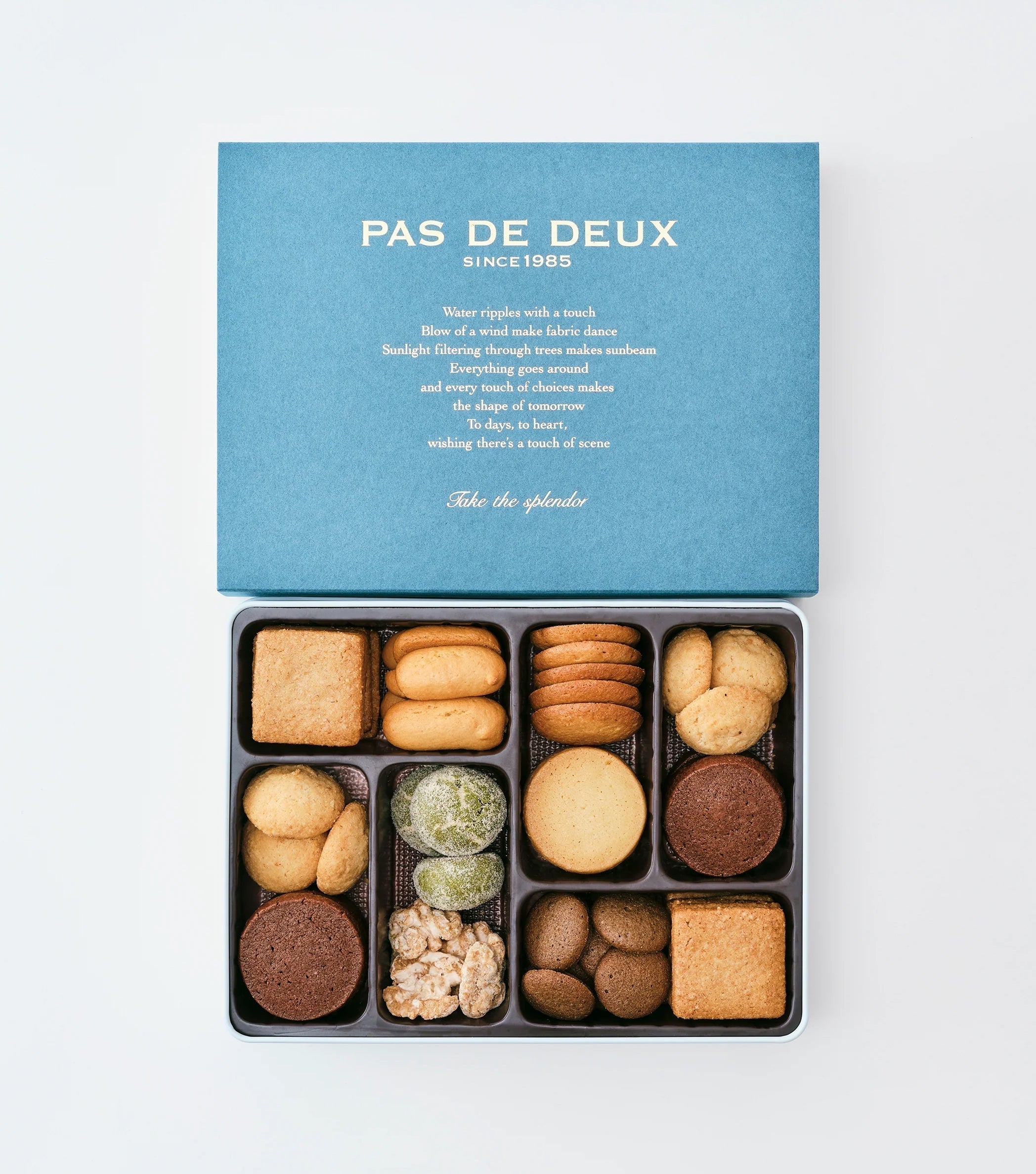 春の贈り物に。選べる2サイズのクッキー缶