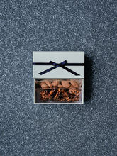 画像をギャラリービューアに読み込む, 【配送】2026バレンタイン限定｜キャラメルナッツ&amp;アマンドショコラ
