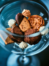 画像をギャラリービューアに読み込む, 【配送】2026バレンタイン限定｜バレンタイン クッキー缶
